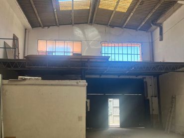 Nave industrial in affitto a Centre