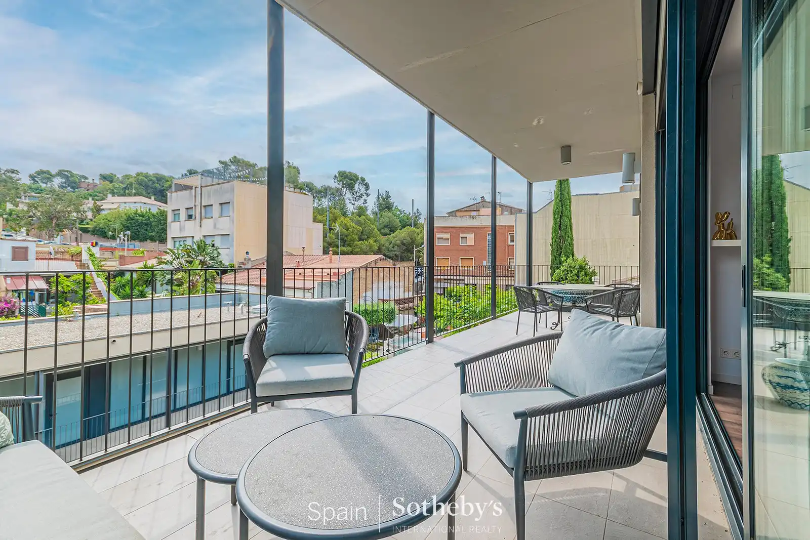 Terraza de Ático en venta en Sant Just Desvern con Aire acondicionado, Terraza y Trastero