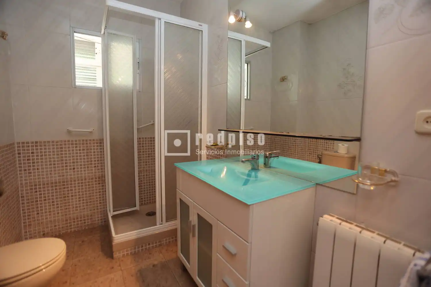 Baño de Piso en venta en Madrid con Aire acondicionado, Calefacción y Terraza