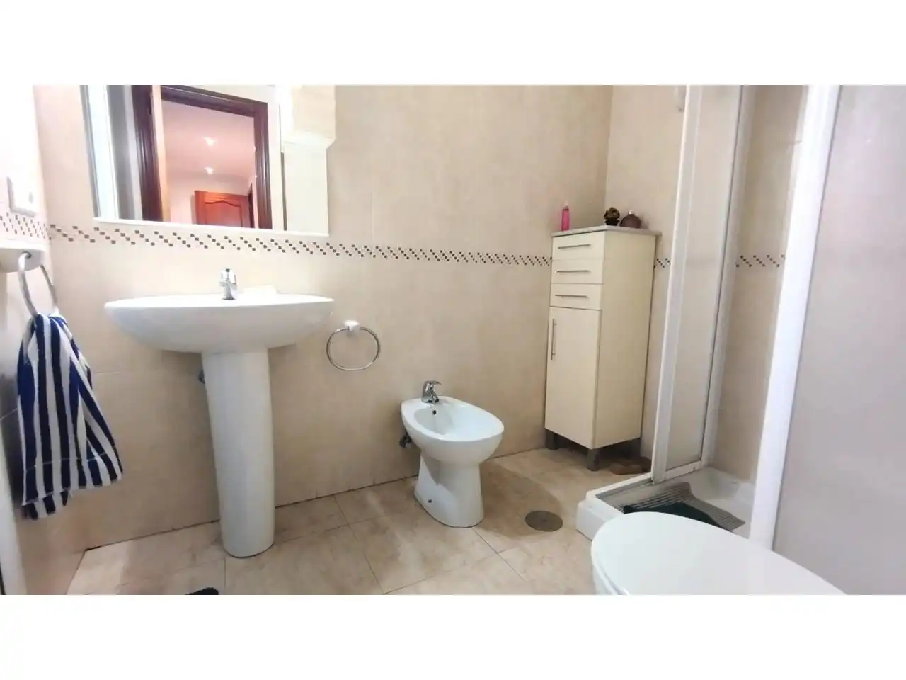Bathroom of Flat for sale in Huelva  with Storage room and Furnished