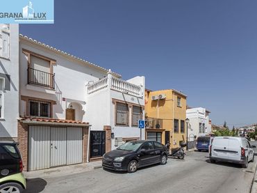 Casa a schiera in vendita a Calle de Checoslovaquia