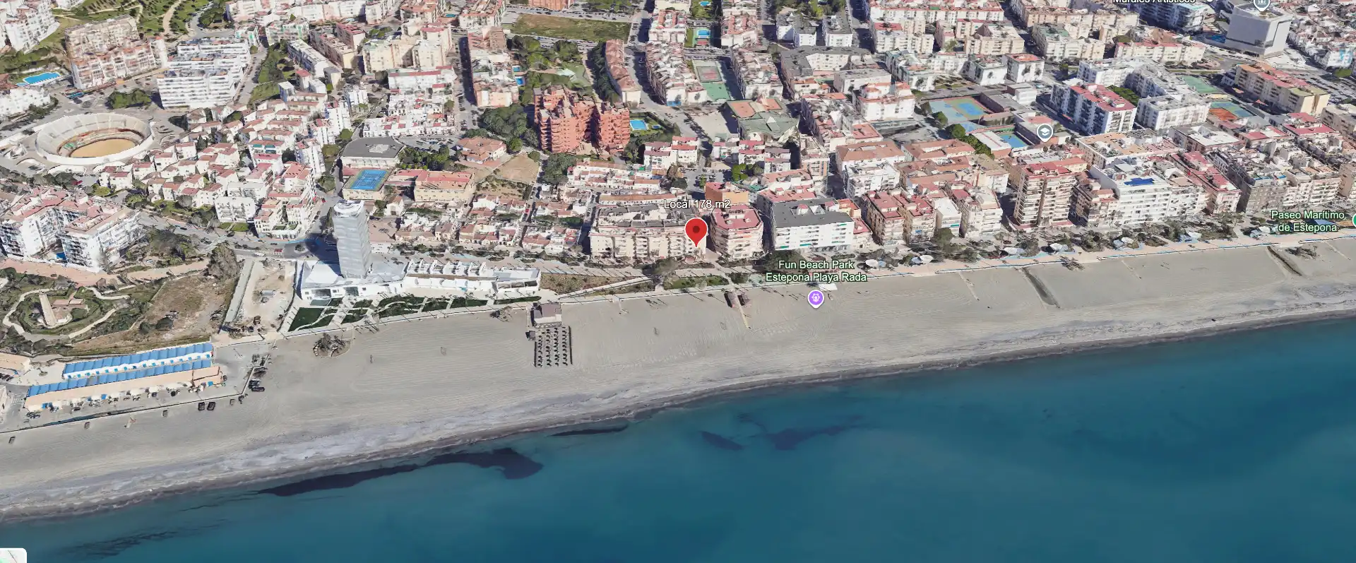 Vista exterior de Local en venta en Estepona