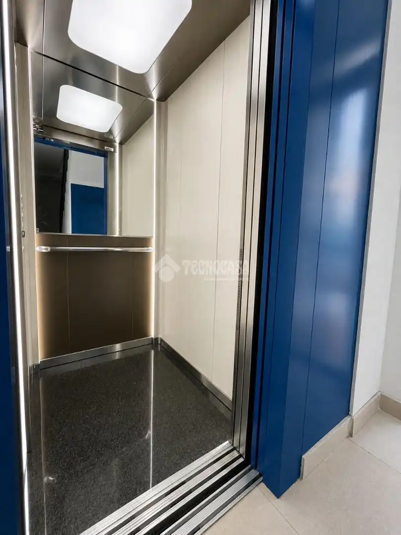 Piso en venta en Madrid con Aire acondicionado, Calefacción y Terraza