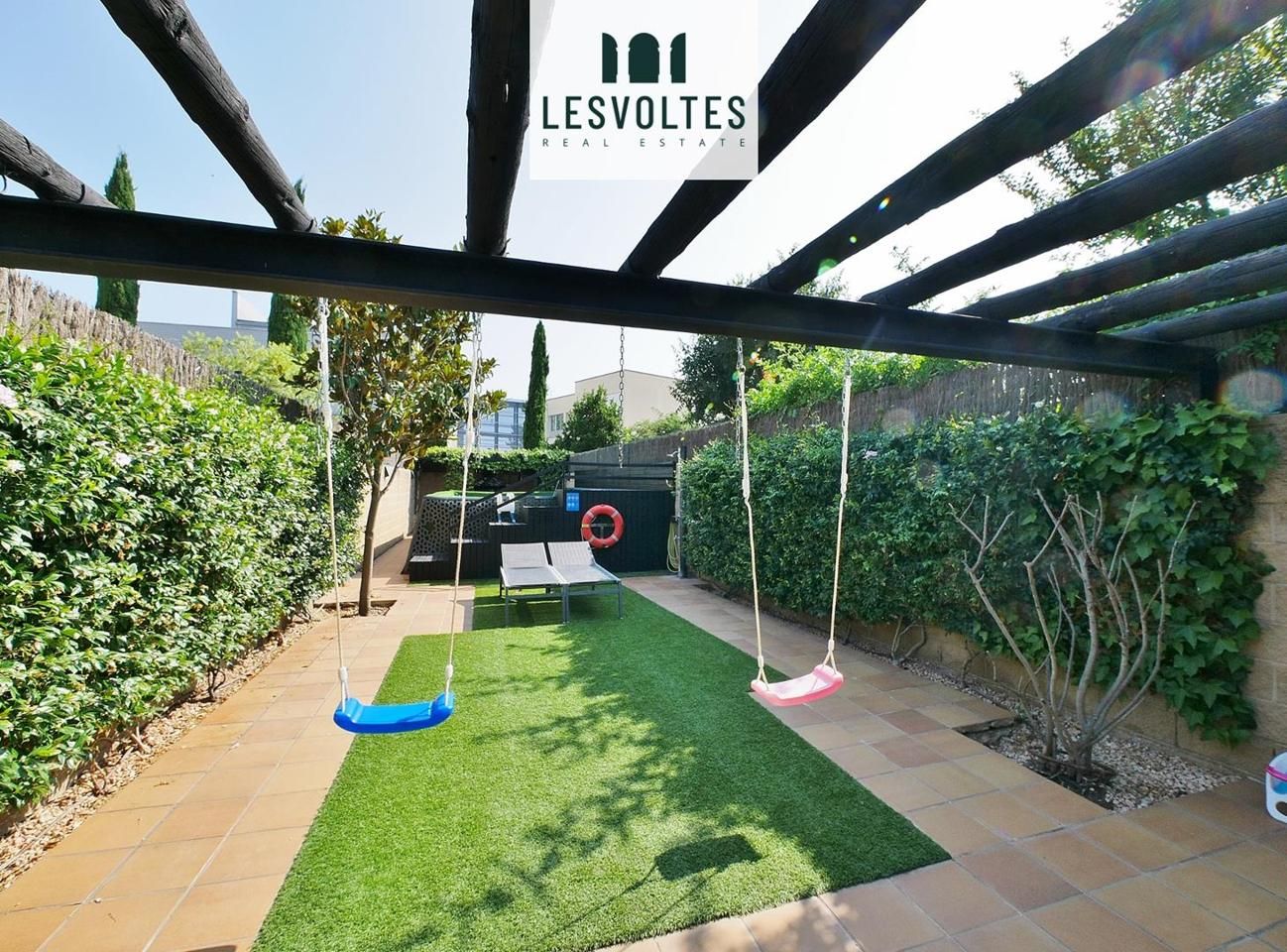 Terrace of House or chalet for sale in La Bisbal d'Empordà  with Air Conditioner, Heating and Private garden