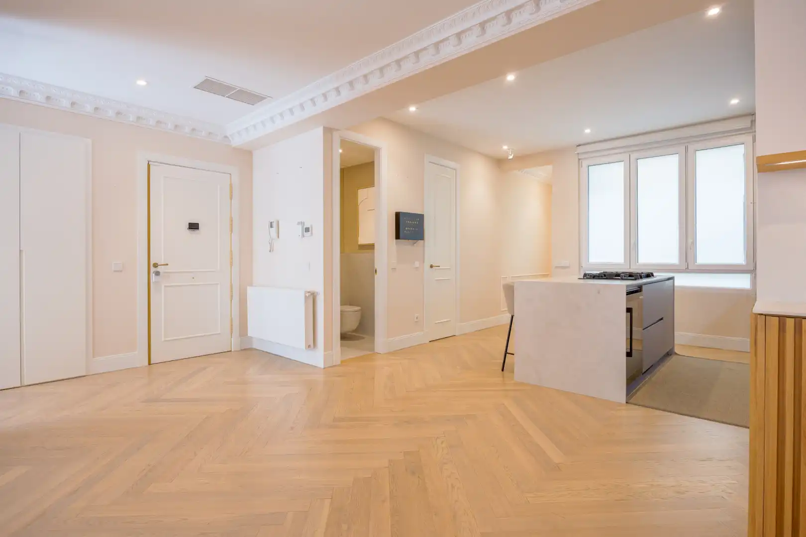 Wohnung zum Verkauf in Madrid mit Klimaanlage, Heizung und Abstellraum