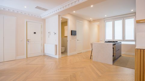 Photo 3 of Flat for sale in Calle de Núñez de Balboa, Castellana, Madrid Capital