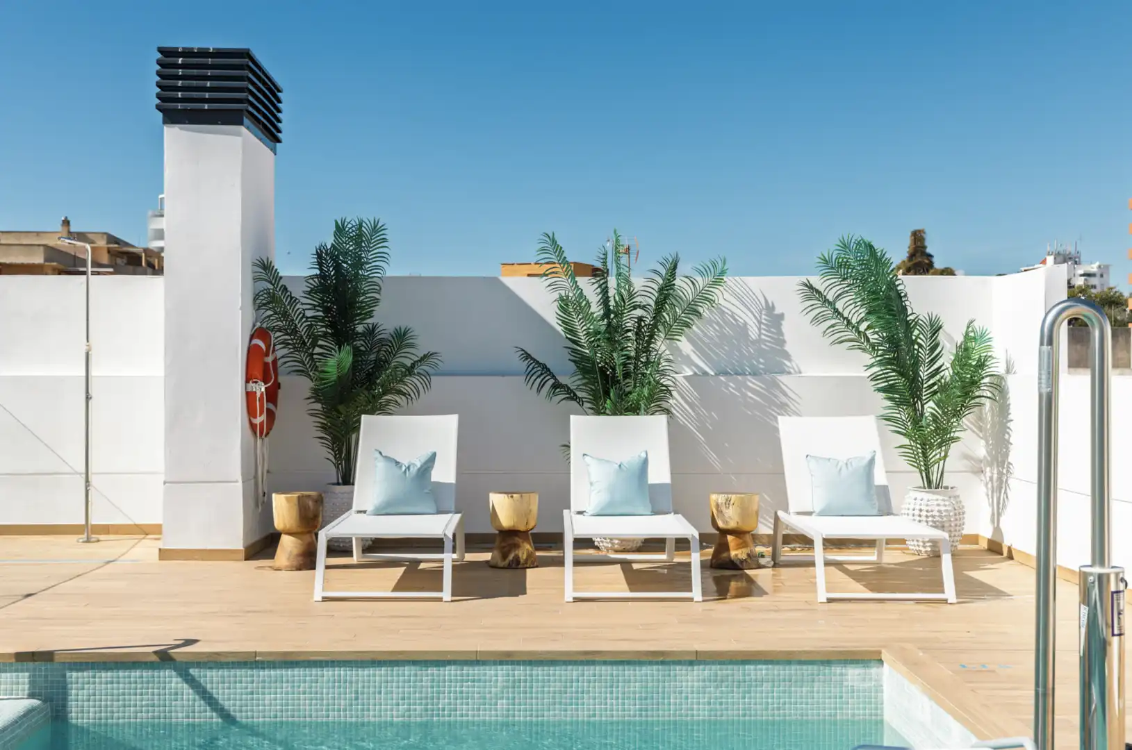 Apartamento con piscina en venta en Estepona Pueblo, imagen 15