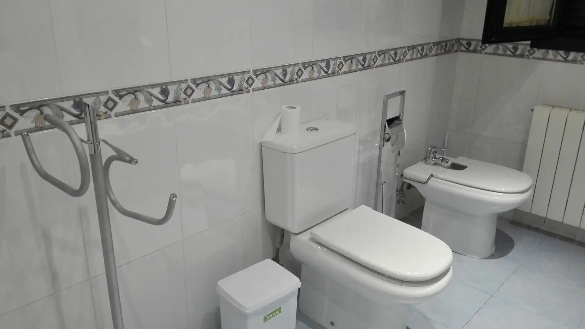 Attic for rent in Calle Luis Sala Balust, Pizarrales