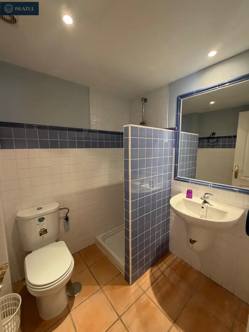 Bathroom of Attic for sale in Islantilla  with Air Conditioner, Heating and Terrace