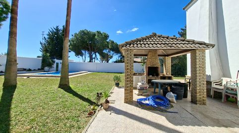 Foto 3 de Casa o xalet en venda a Camino Isla Paraíso, 35, Las Lagunas - Campano, Chiclana de la Frontera