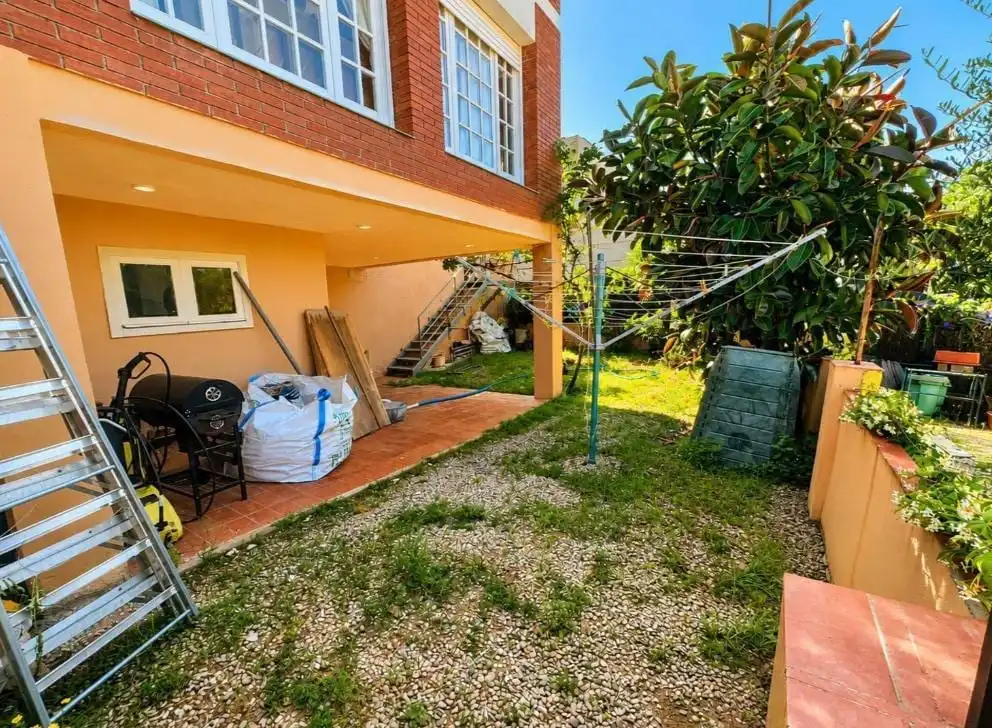 Jardí de Casa o xalet en venda en Alella