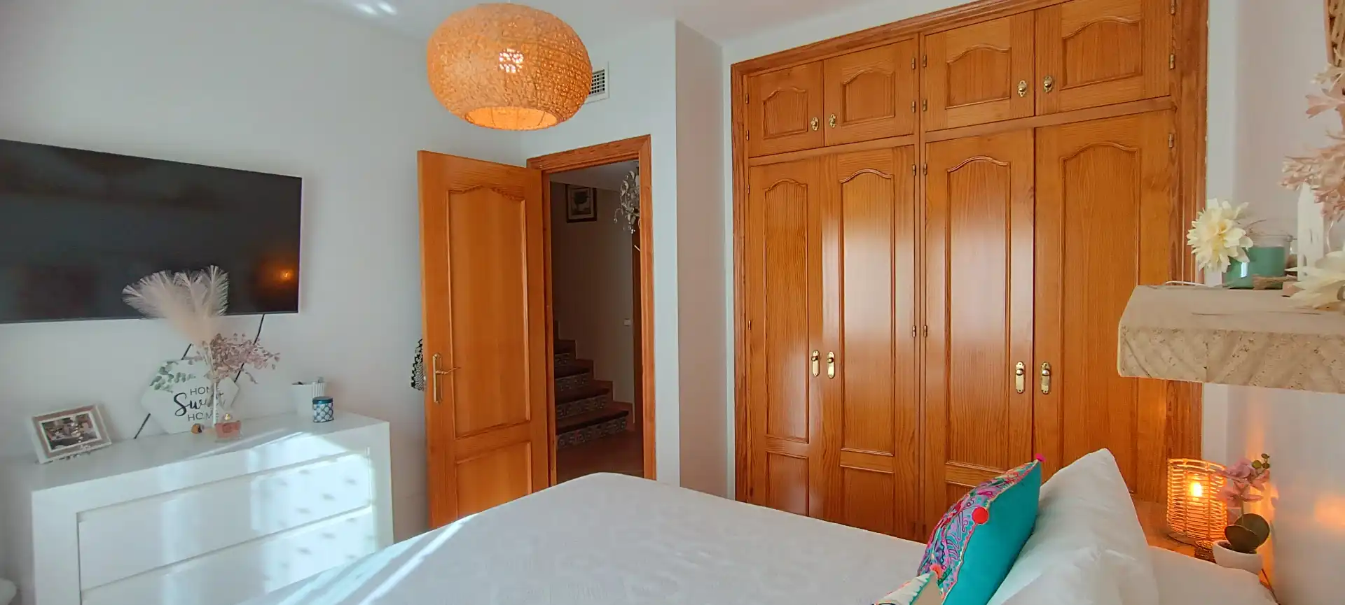 Bedroom of Detached homes for sale in Estepona  with Air Conditioner, Heating and Private garden