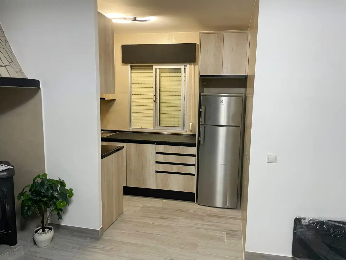 Cuina de Casa o xalet en venda en Santa Cruz del Retamar amb Calefacció, Jardí privat i Terrassa