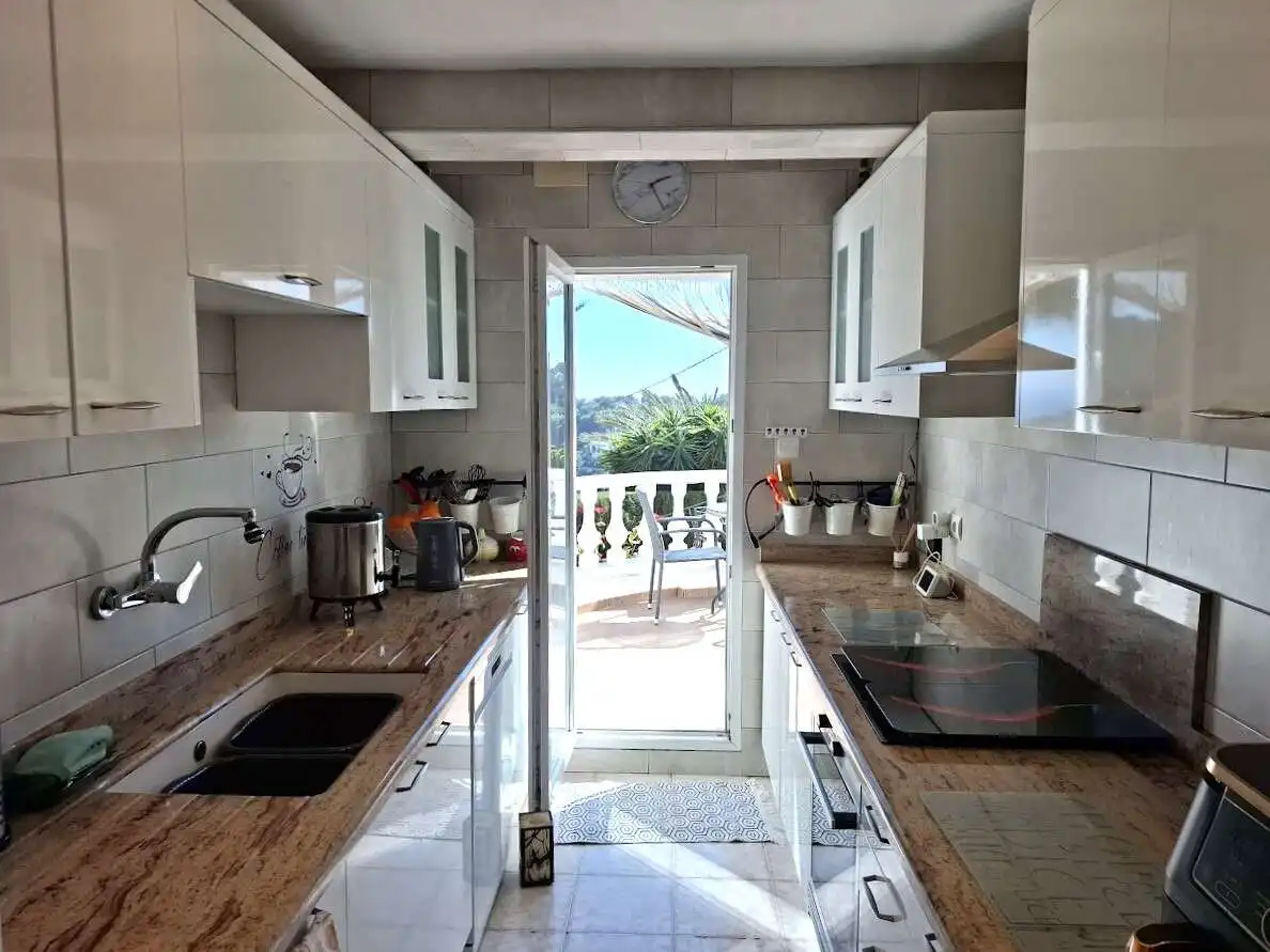 Cocina de Casa o chalet en venta en Guardamar del Segura con Calefacción, Jardín privado y Terraza