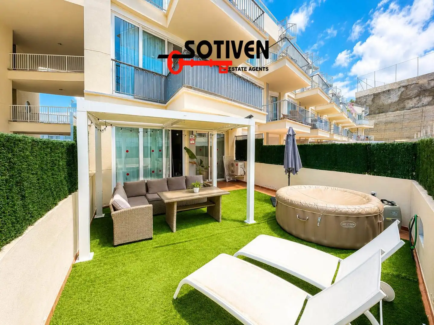 Terrassa de Apartament de lloguer en Santiago del Teide amb Terrassa i Piscina comunitària