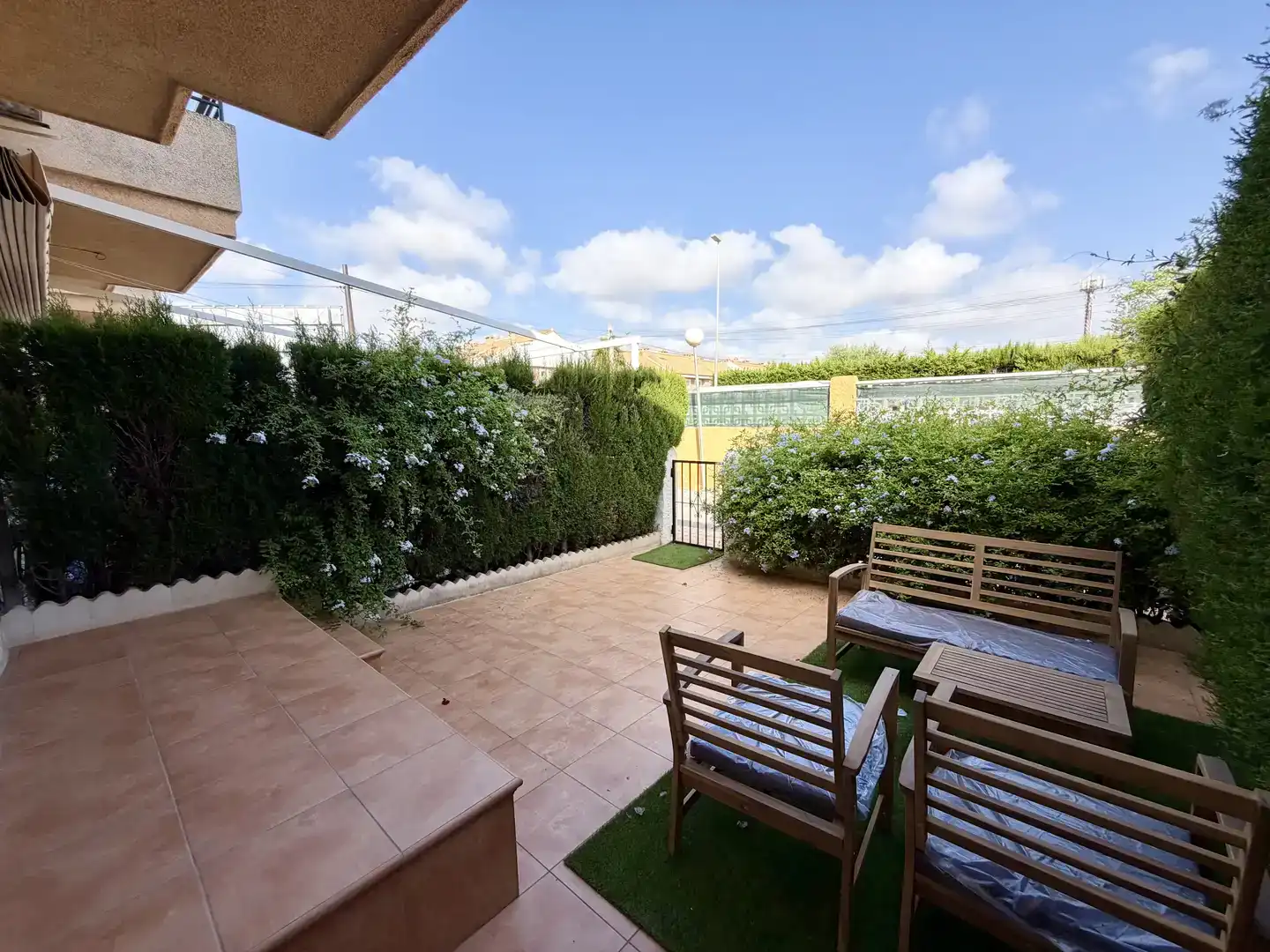 Terrassa de Casa adosada en venda en Sant Joan d'Alacant amb Piscina i Balcó