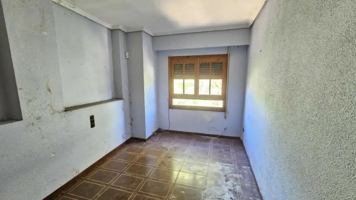 Dormitori de Casa o xalet en venda en Turís