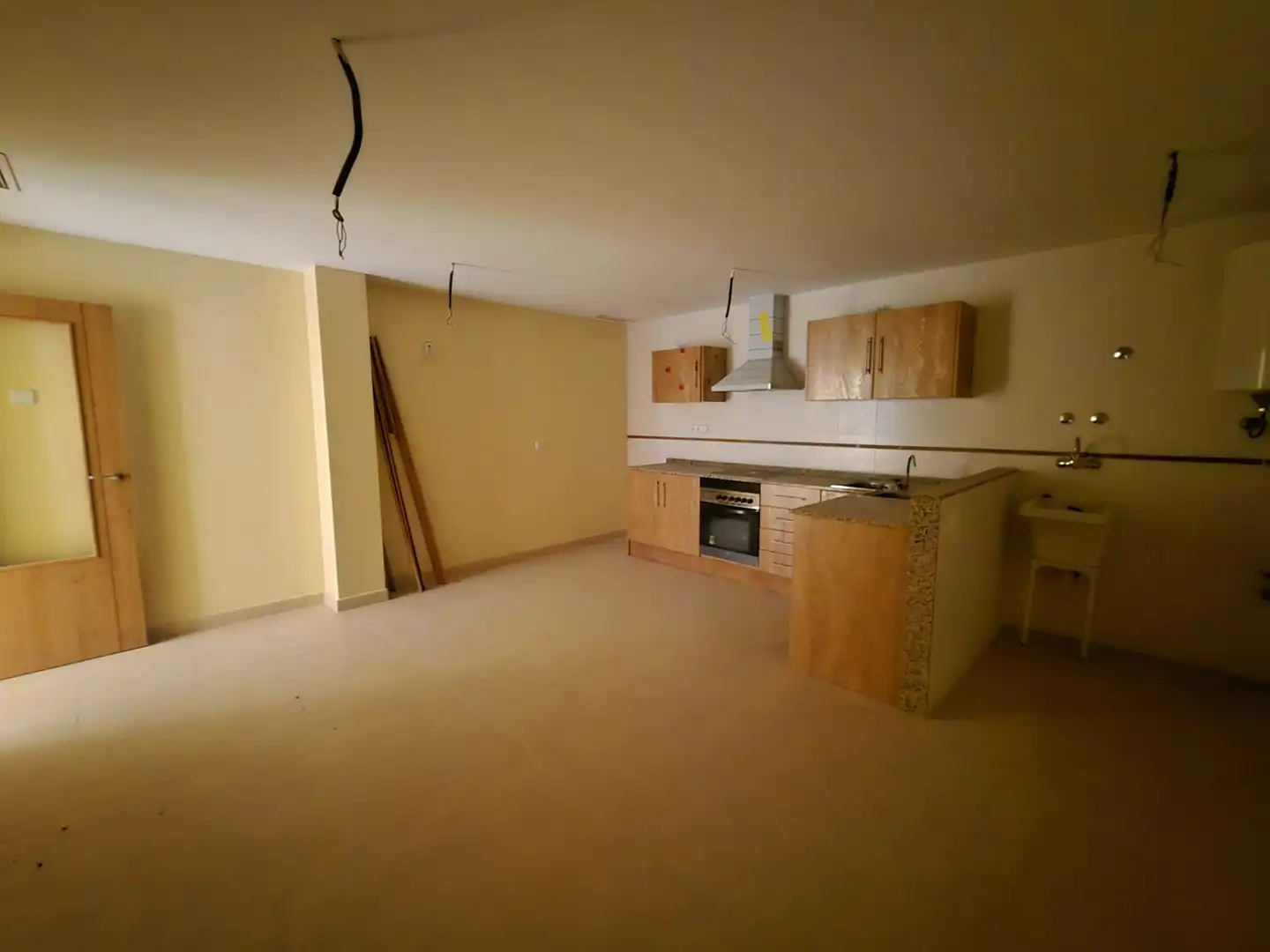 Kitchen of Flat for sale in Llombai