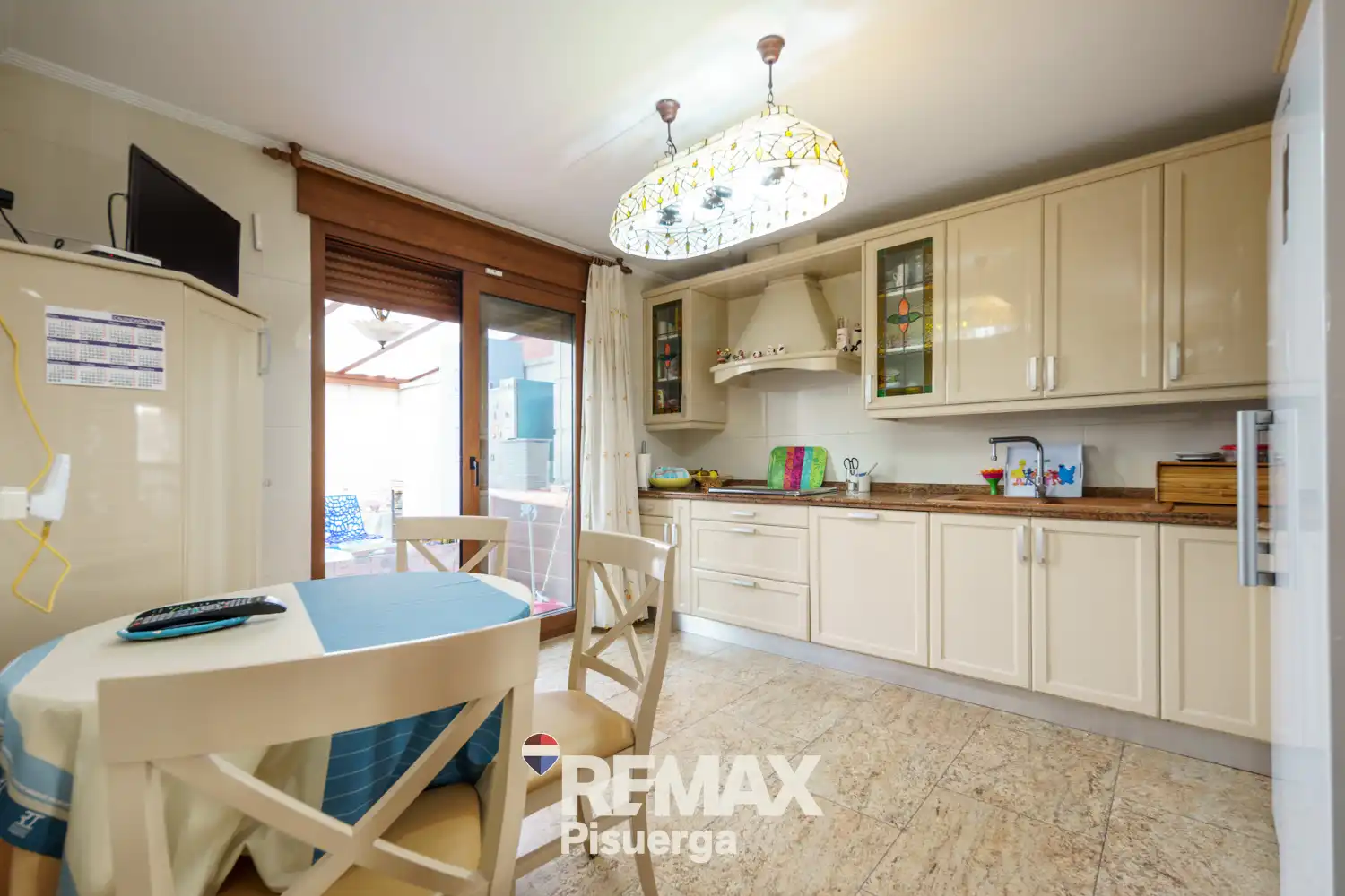 Cocina de Casa o chalet en venta en Laguna de Duero con Aire acondicionado, Calefacción y Jardín privado