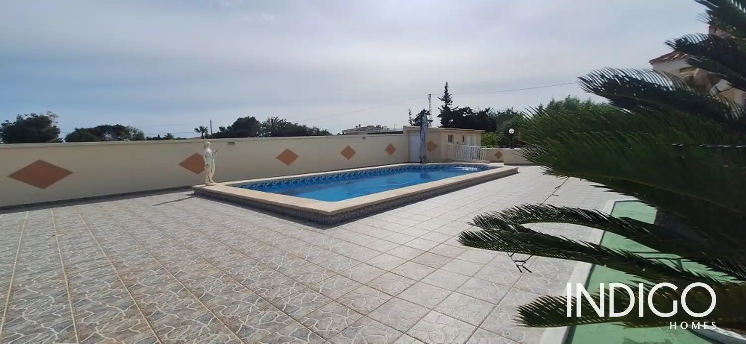 Piscina de Casa o chalet en venta en Elche / Elx con Aire acondicionado, Calefacción y Terraza