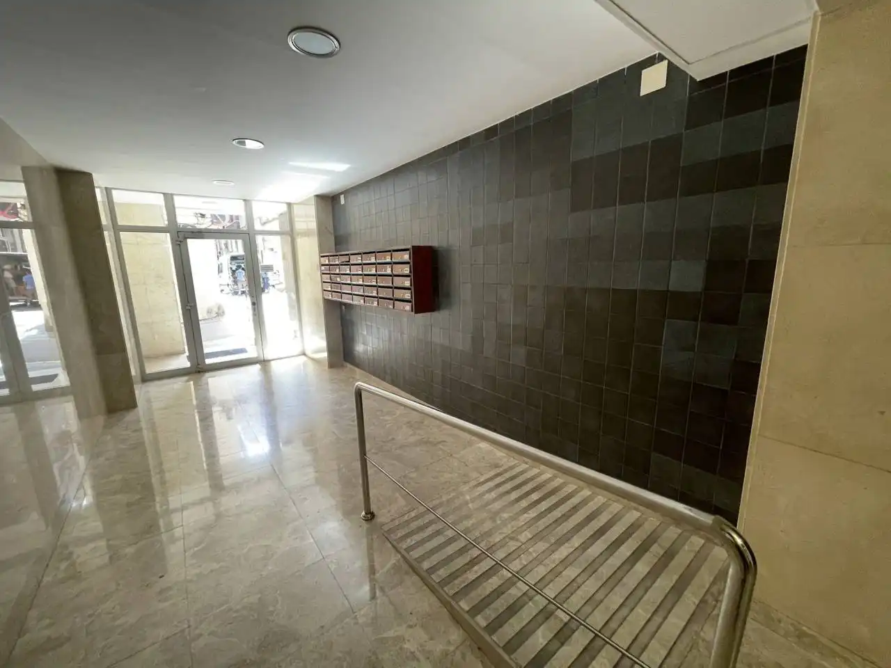 Flat for rent in Barcelona  with Parquet flooring