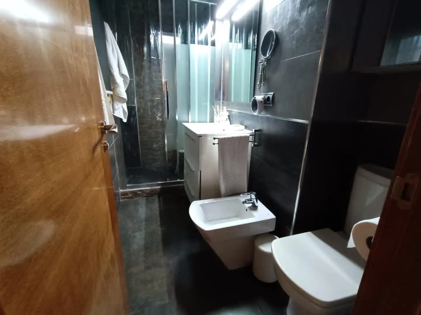 Badezimmer von Einfamilien-Reihenhaus zum Verkauf in Reus mit Heizung