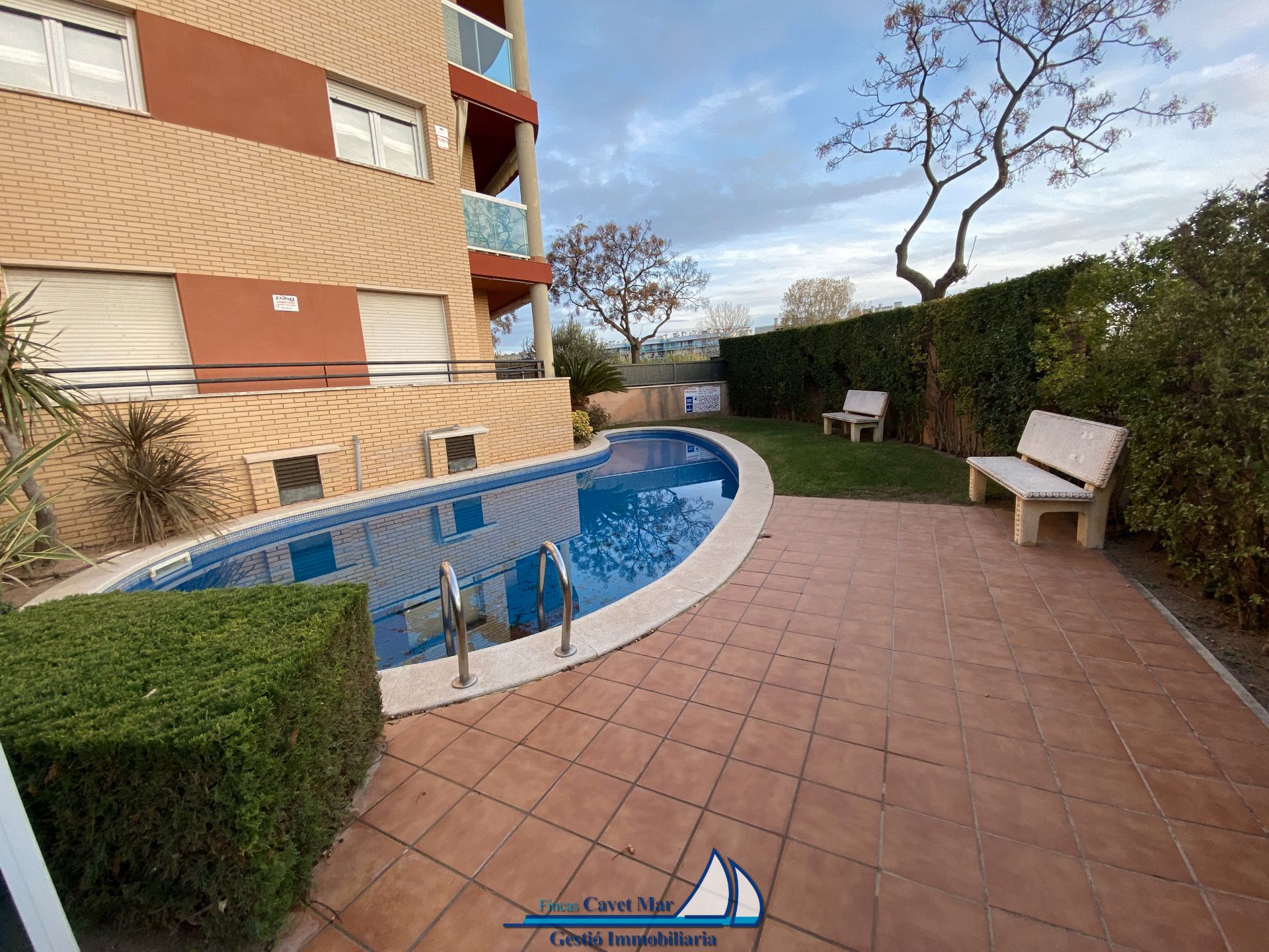 Swimming pool of Apartment for sale in Cambrils  with Air Conditioner, Heating and Terrace