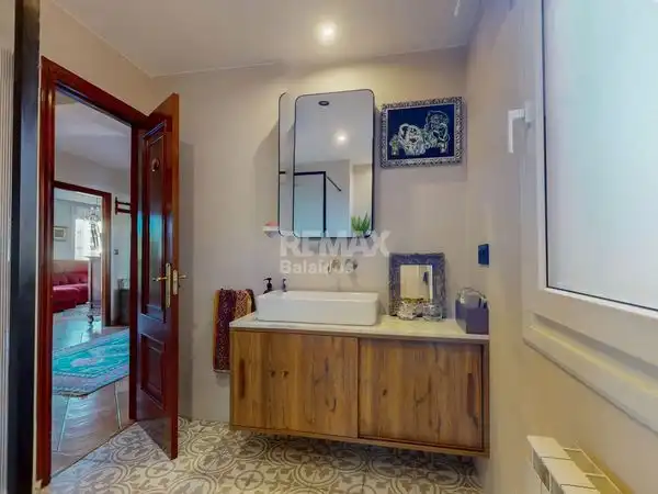 Baño de Casa adosada en venta en Vigo  con Calefacción, Jardín privado y Terraza