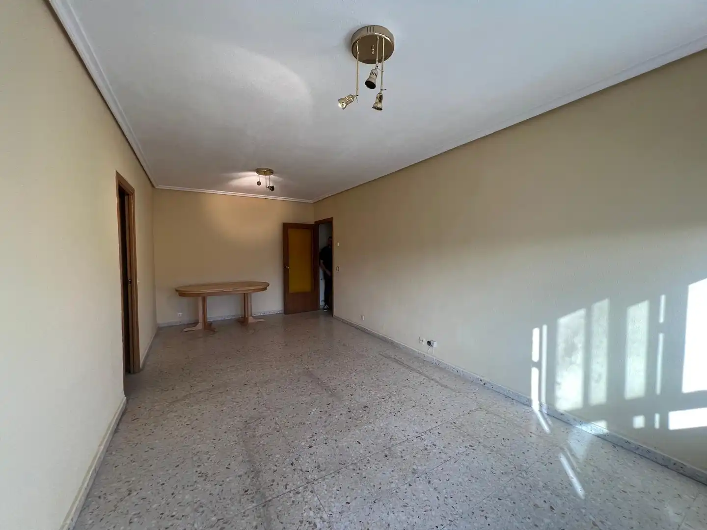 Piso en venta en Burgohondo con Calefacción y Amueblado