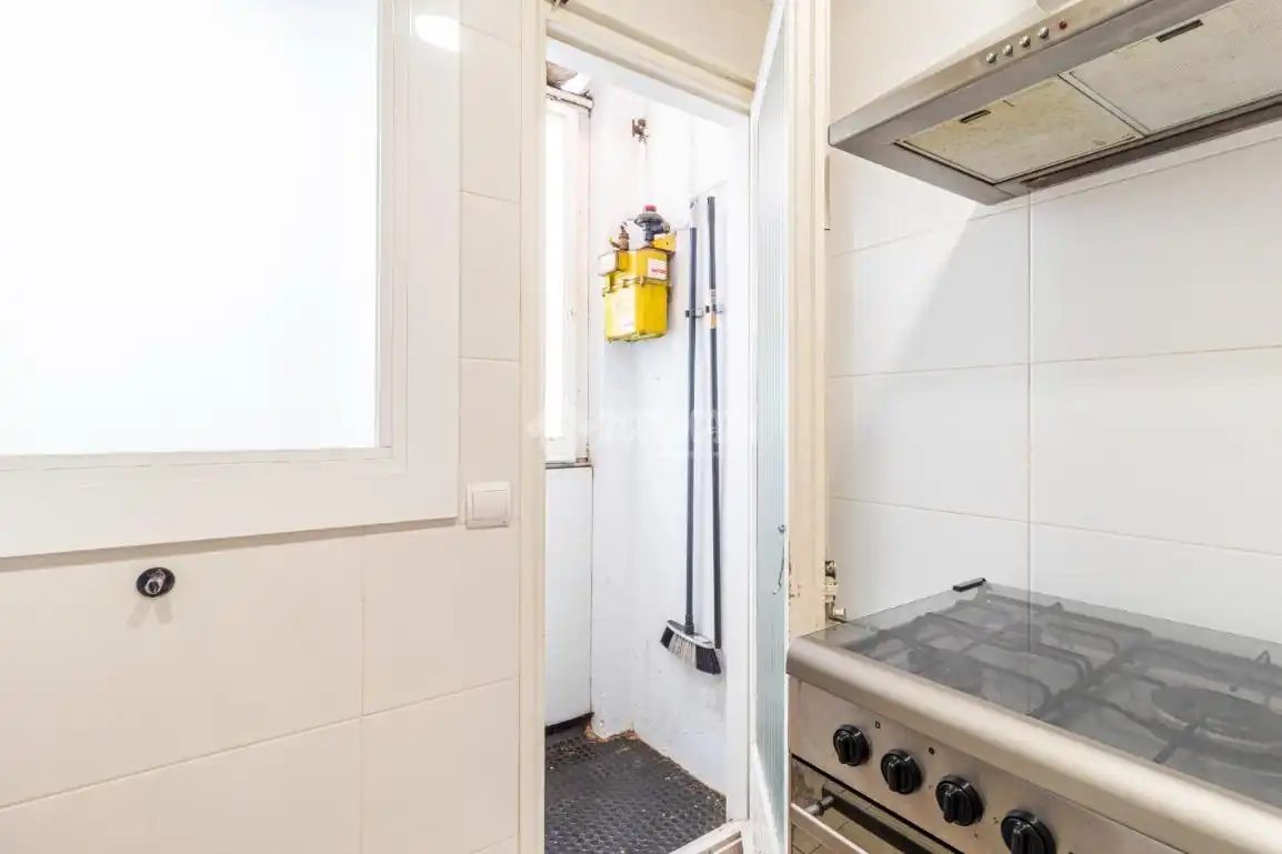 Flat with terrace for sale in Centre - Estació, imagen 13