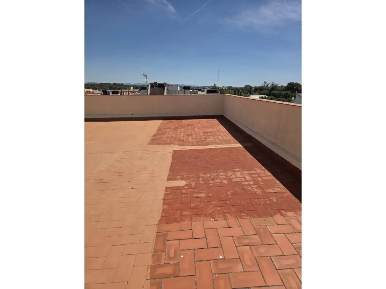 Terrasse von Wohnung zum Verkauf in Cubelles mit Heizung, Parkett und Abstellraum