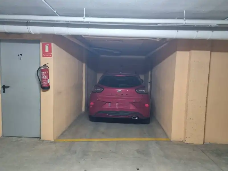 Parking de Piso en venta en Plasencia con Aire acondicionado, Calefacción y Terraza