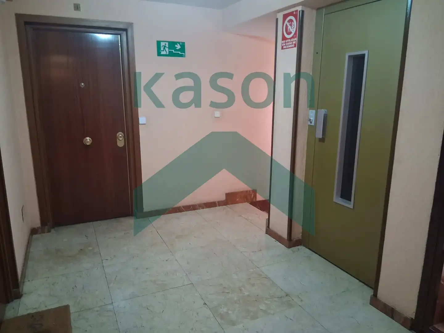Wohnung zum Verkauf in Madrid mit Klimaanlage und Heizung