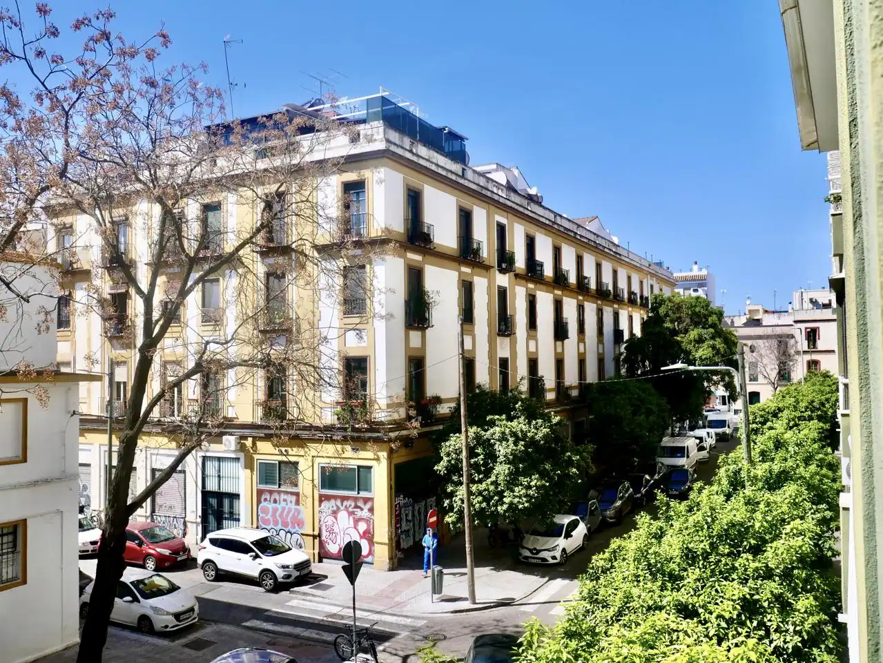 Vista exterior de Piso de alquiler en Sevilla con Aire acondicionado, Calefacción y Terraza