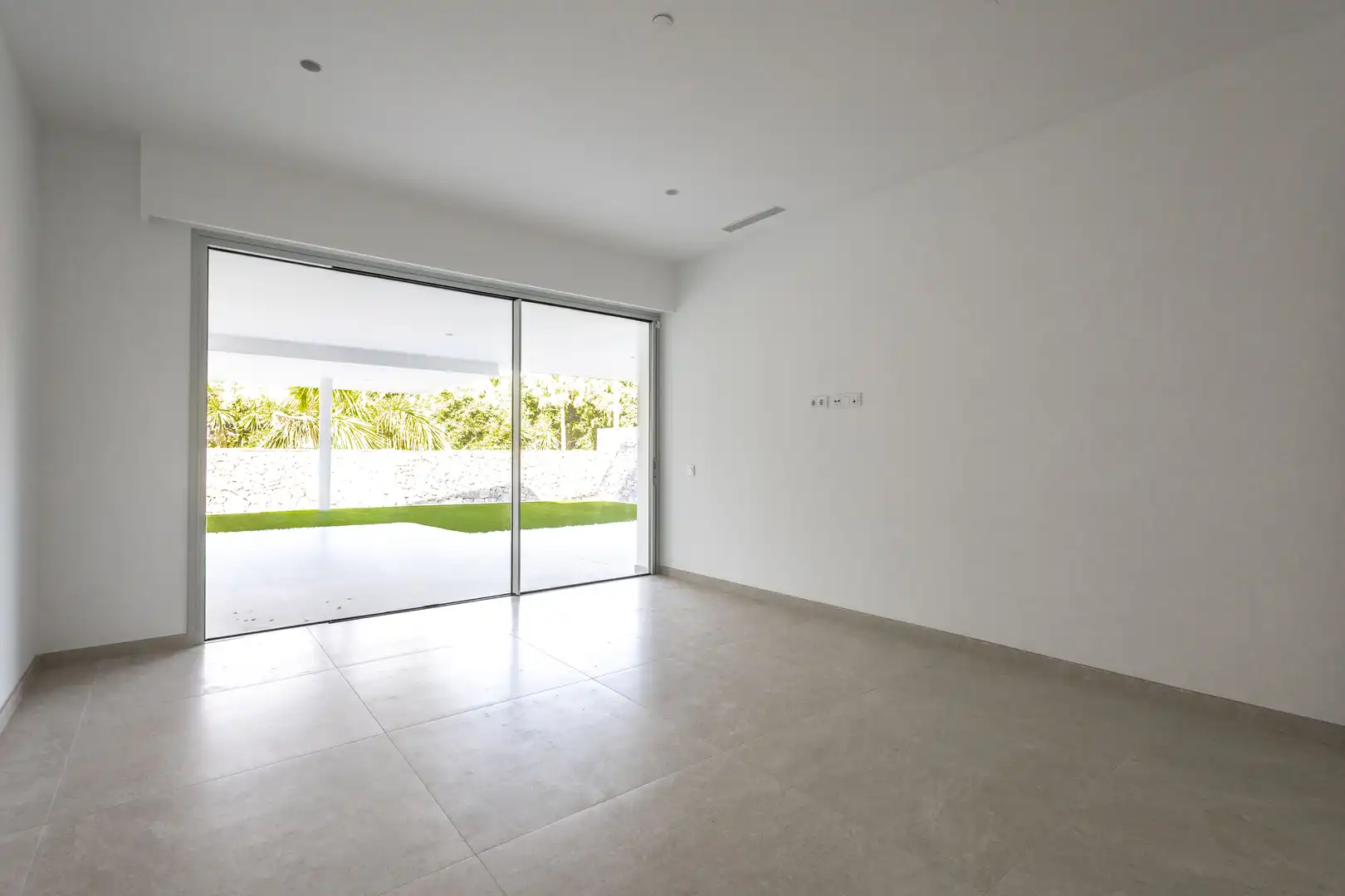 Houses for sale in Adeje  with Air Conditioner, Private garden and Terrace