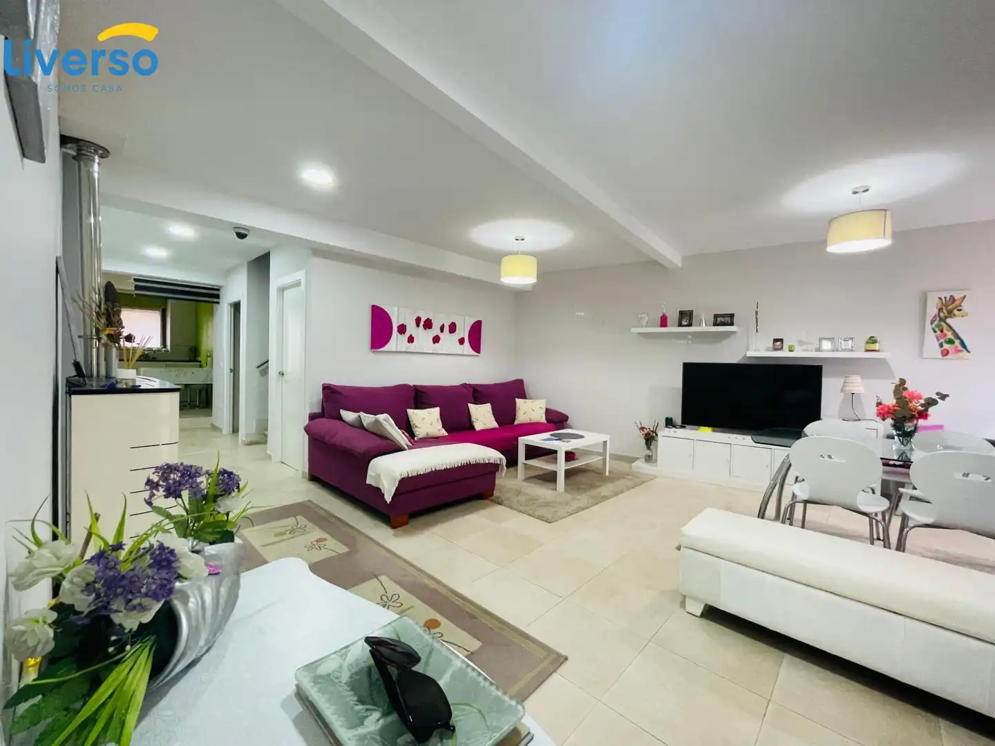 Sala de estar de Casa o chalet en venta en Valdezate con Terraza, Trastero y Amueblado