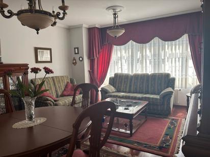 Living room of Flat to rent in Ferrol  with Heating, Parquet flooring and Furnished