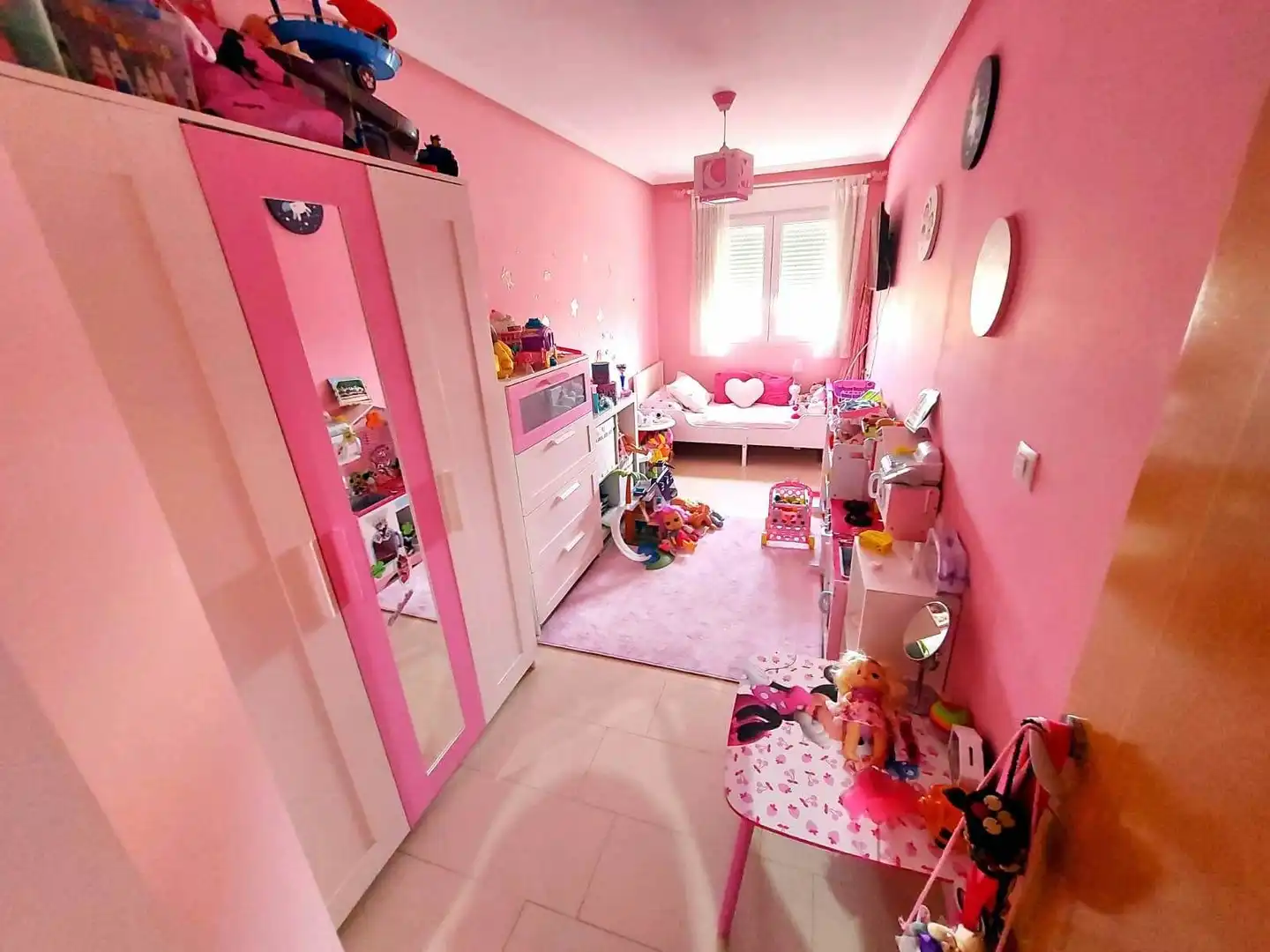 Schlafzimmer von Dachboden zum Verkauf in Calasparra mit Terrasse und Abstellraum