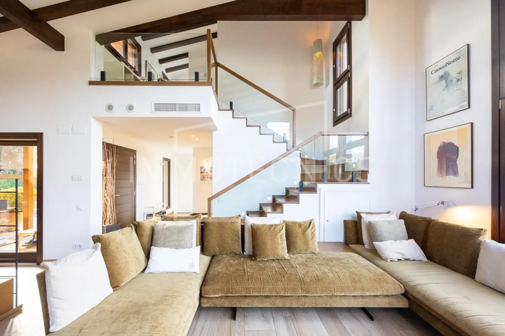 Sala d'estar de Casa o xalet en venda en Sant Esteve de Palautordera amb Aire condicionat, Jardí privat i Piscina