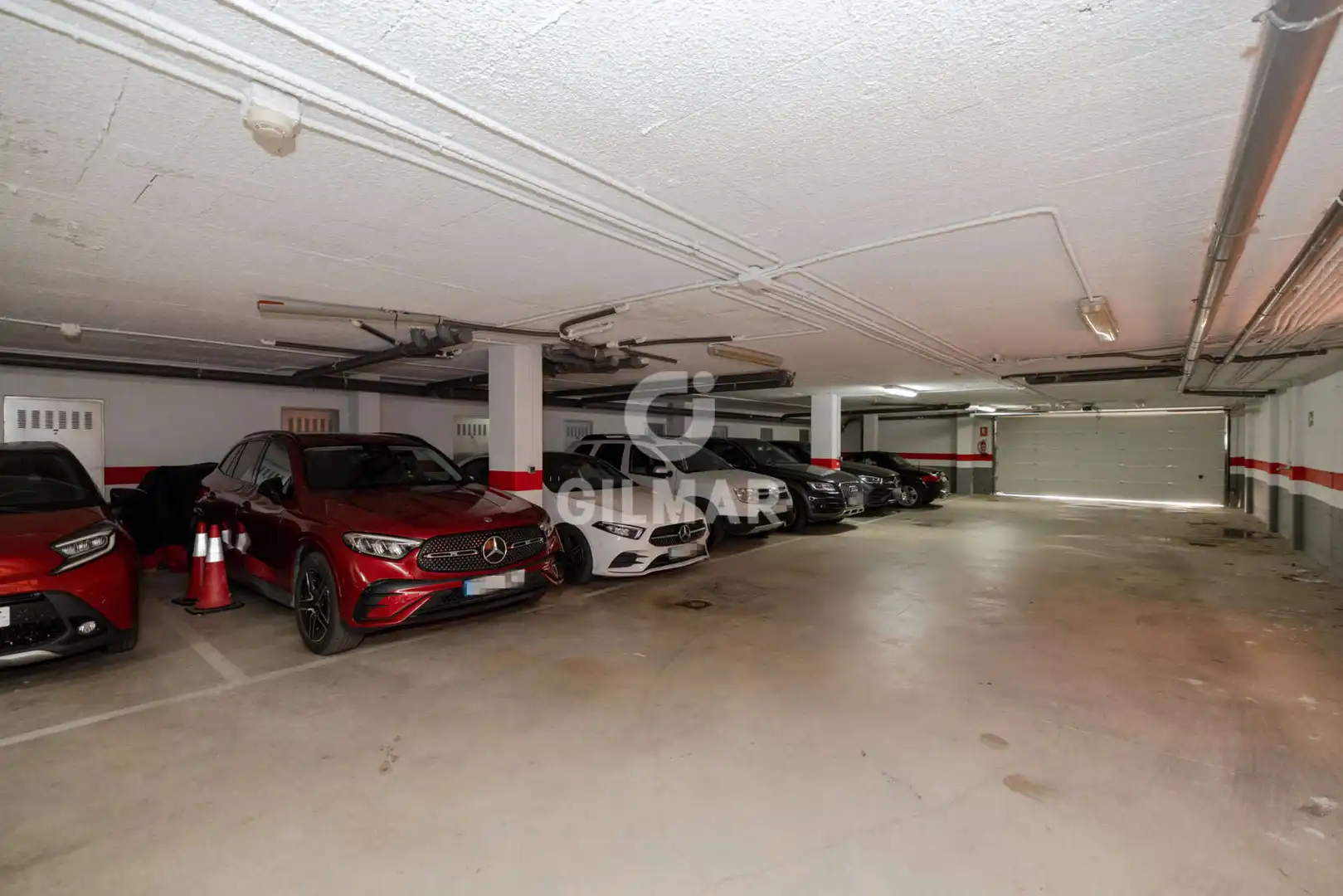 Parking de Apartamento en venta en Estepona con Calefacción, Jardín privado y Trastero