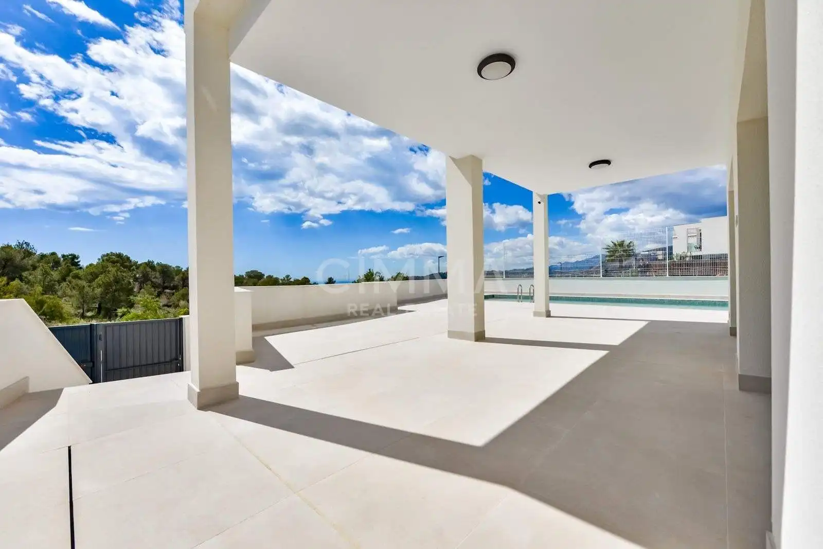 Chalet con terraza en venta en Golf Bahía, imagen 8