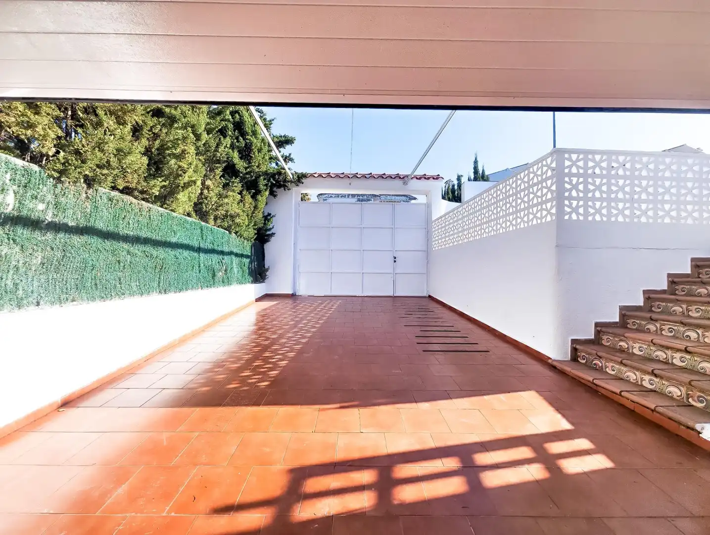 Aparcament de Casa o xalet en venda en Puertollano amb Aire condicionat, Calefacció i Jardí privat