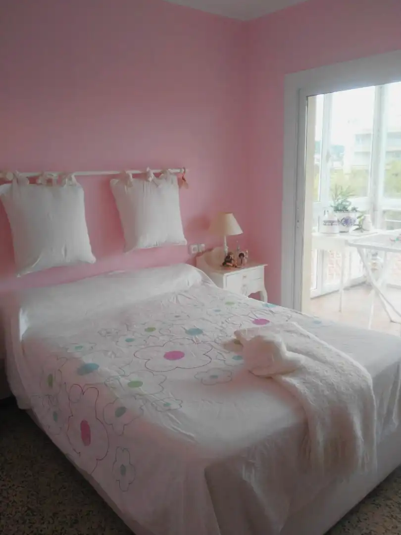 Habitación de Apartamento en venta en Castell d'Aro, Platja d'Aro i s'Agaró con Amueblado, Horno y Lavadora