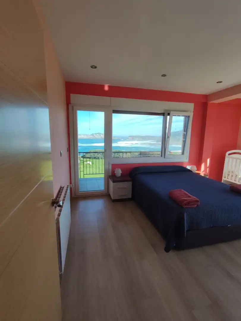 Habitación de Casa o chalet de alquiler en Miengo con Calefacción, Jardín privado y Amueblado