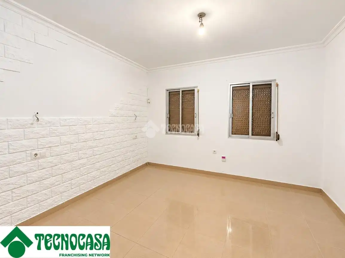 Piso en venta en Manises con Aire acondicionado