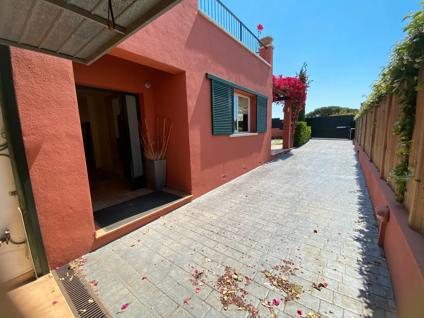 Vista exterior de Casa o chalet de alquiler en Sant Feliu de Guíxols con Aire acondicionado, Jardín privado y Terraza