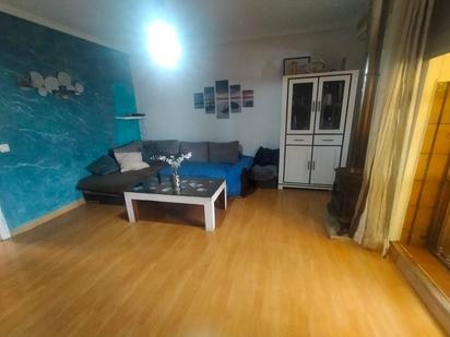 Living room of Flat for sale in La Línea de la Concepción  with Air Conditioner and Terrace