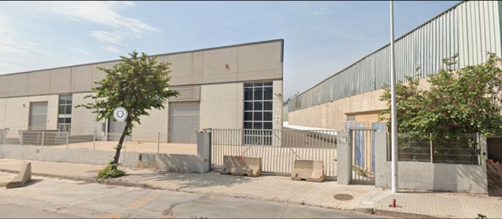 Außenansicht von Fabrikhallen zum Verkauf in Riba-roja de Túria