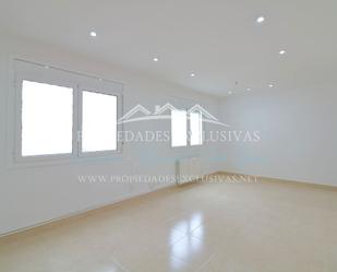 Living room of Flat for sale in Caldes d'Estrac  with Heating, Oven and Washing machine