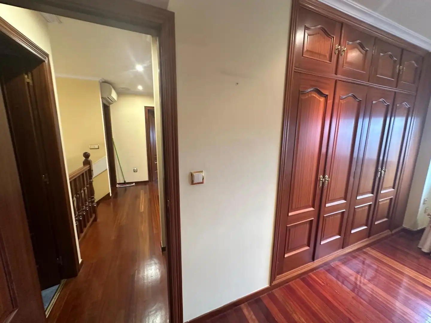 Casa adosada en venda en Ourense Capital  amb Aire condicionat, Jardí privat i Terrassa
